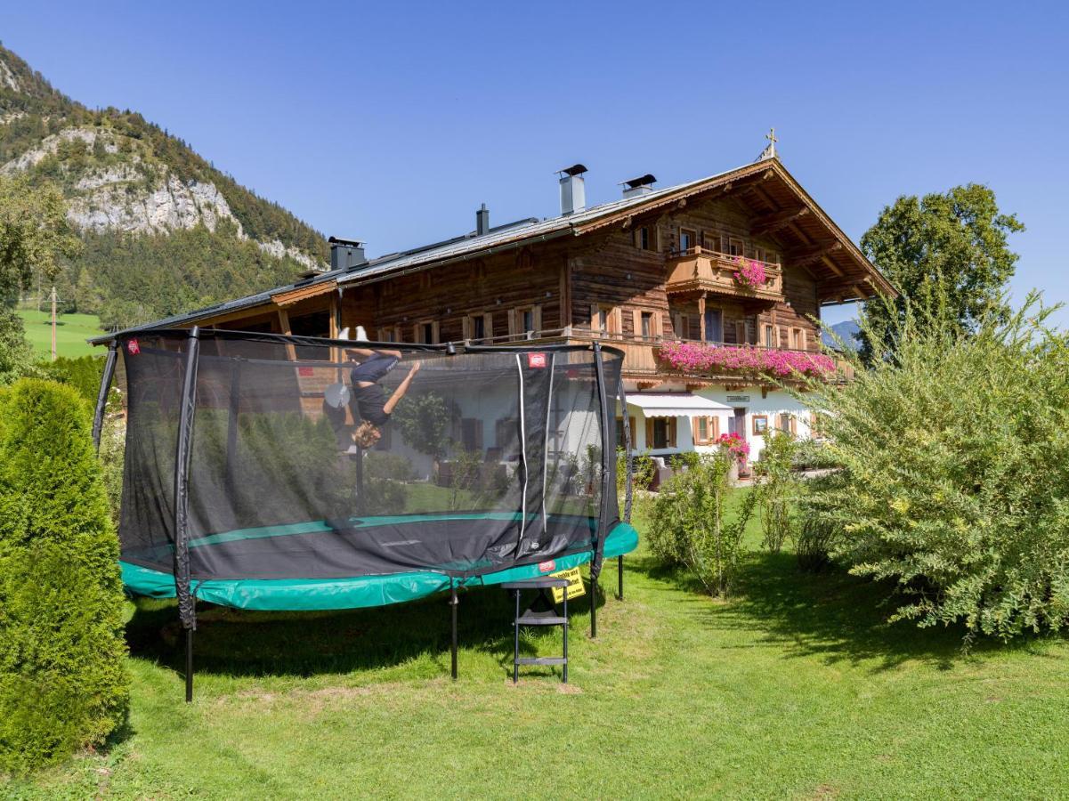Narzenhof Wellness Chalets, Familien & Luxus Apartments Am Bauernhof Sankt Johann in Tirol Eksteriør bilde